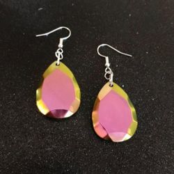 Purple and green color shift chrome teardrop dangle earrings new
