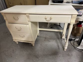 URGENT SALE – Stanley Furniture Desk & Nightstand