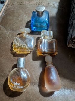 Mini perfume bottles