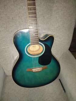 I have five guitars $100 for all I don't know anything about them just look at the pictures that's a great deal of five guitars for $100 and I can't g