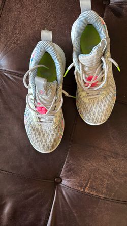 Splash Party Under Armour Women Shoes