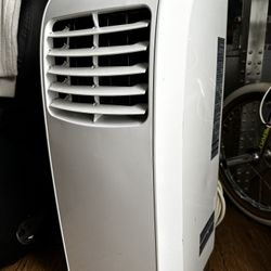 LG Floor Standing Air Conditioner 