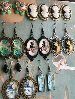 🔥EARRINGS🔥 $5.00 - $8.00 & $10.00