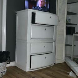  White dresser up for grabs
