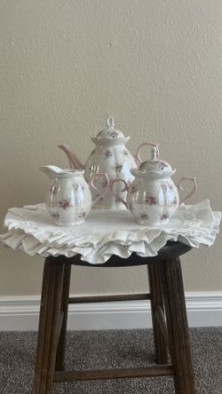 Tea set