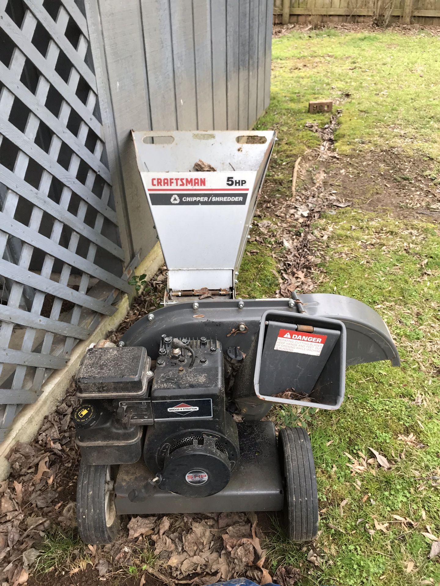 Craftsman 5hp wood chipper/shredder
