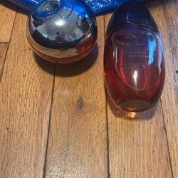 two perfumes used Obsession and juicy contour 