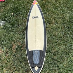 Al Merrick Surfboard Used 9/10