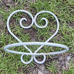 Wrought Iron Wall Planter 