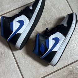 Jordan 1 Blue And White