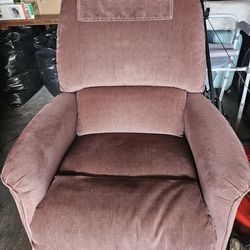 Lazy boy recliner mauve color