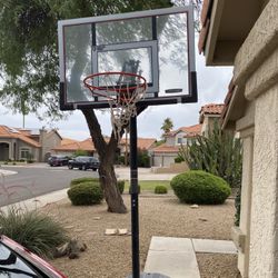 Lifetime 7-10’ Basketball Hoop Package Deal