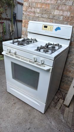 Gas stove