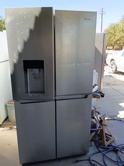 Whirlpool 4-Door French Door Refrigerator