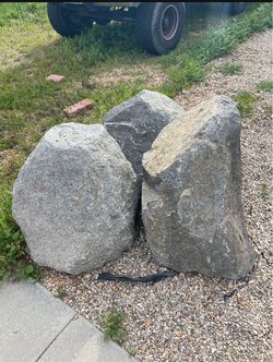 Landscape boulders