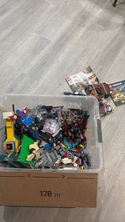 Huge 30lbs legos some kits