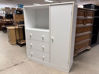 RIDGEWOOD CHARLESWOOD White 3-Drawer Bedroom Cabinet
