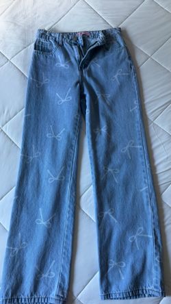 Light Wash Bow Print Jeans