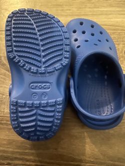 Toddler crocs
