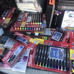 New Acrylic Paint Markers Sharpies Creative, 12 Color Set, Brush Tip And Bullet Tip