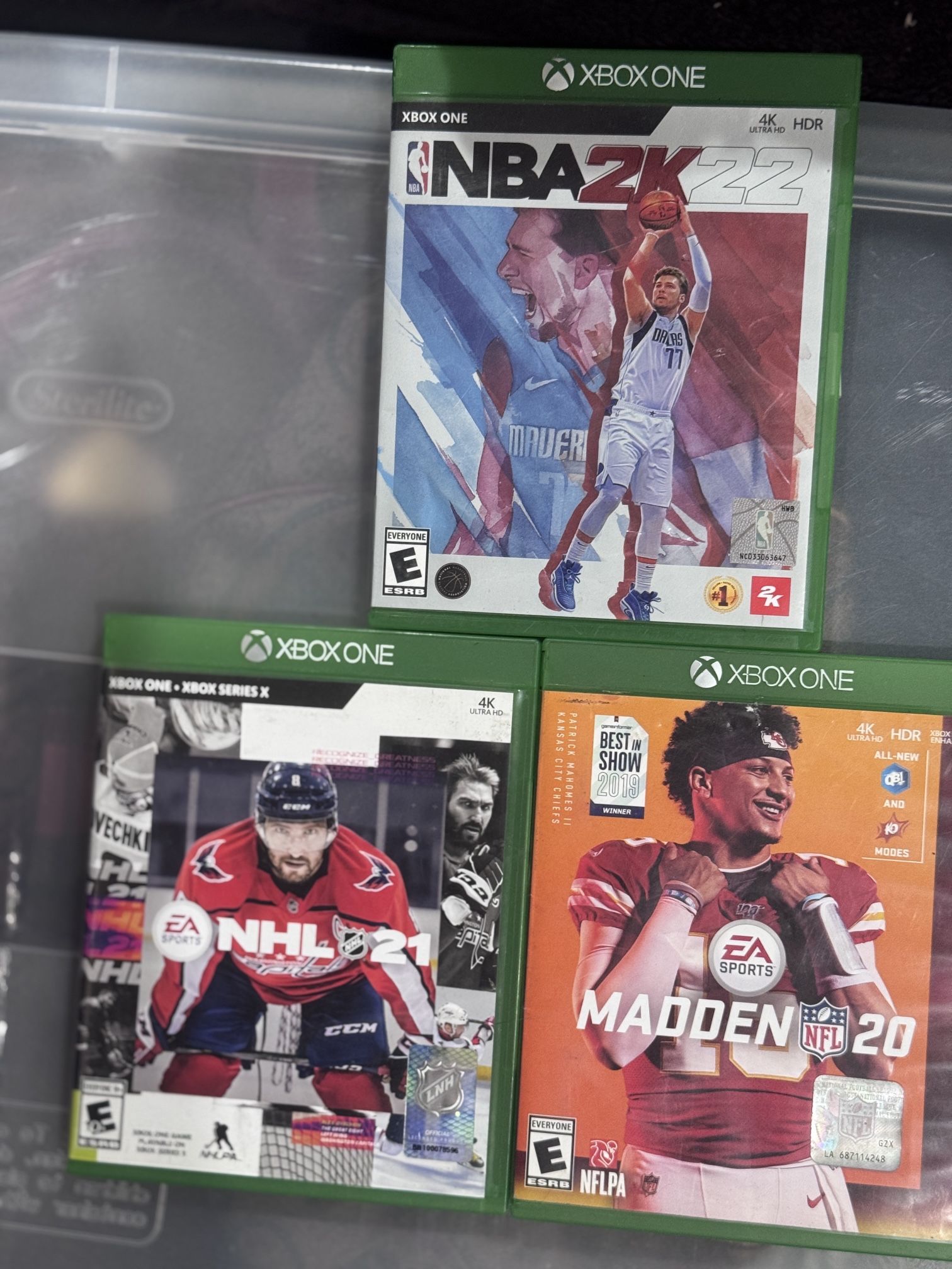 XBOX ONE MADDEN NFL 20, XBOX SERIES X NHL21 and XBOX ONE NBA2K22