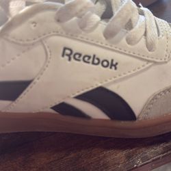 Reebok Tennis Shoes