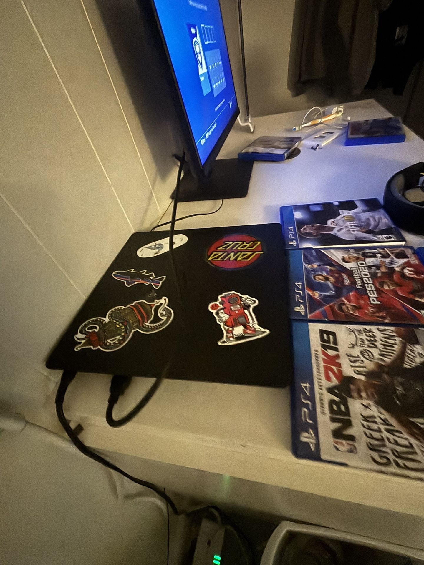 PS4