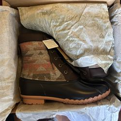 Brand New Boots Waterproof Size 8 M