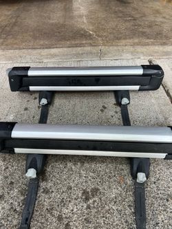 Thule Ski Rack