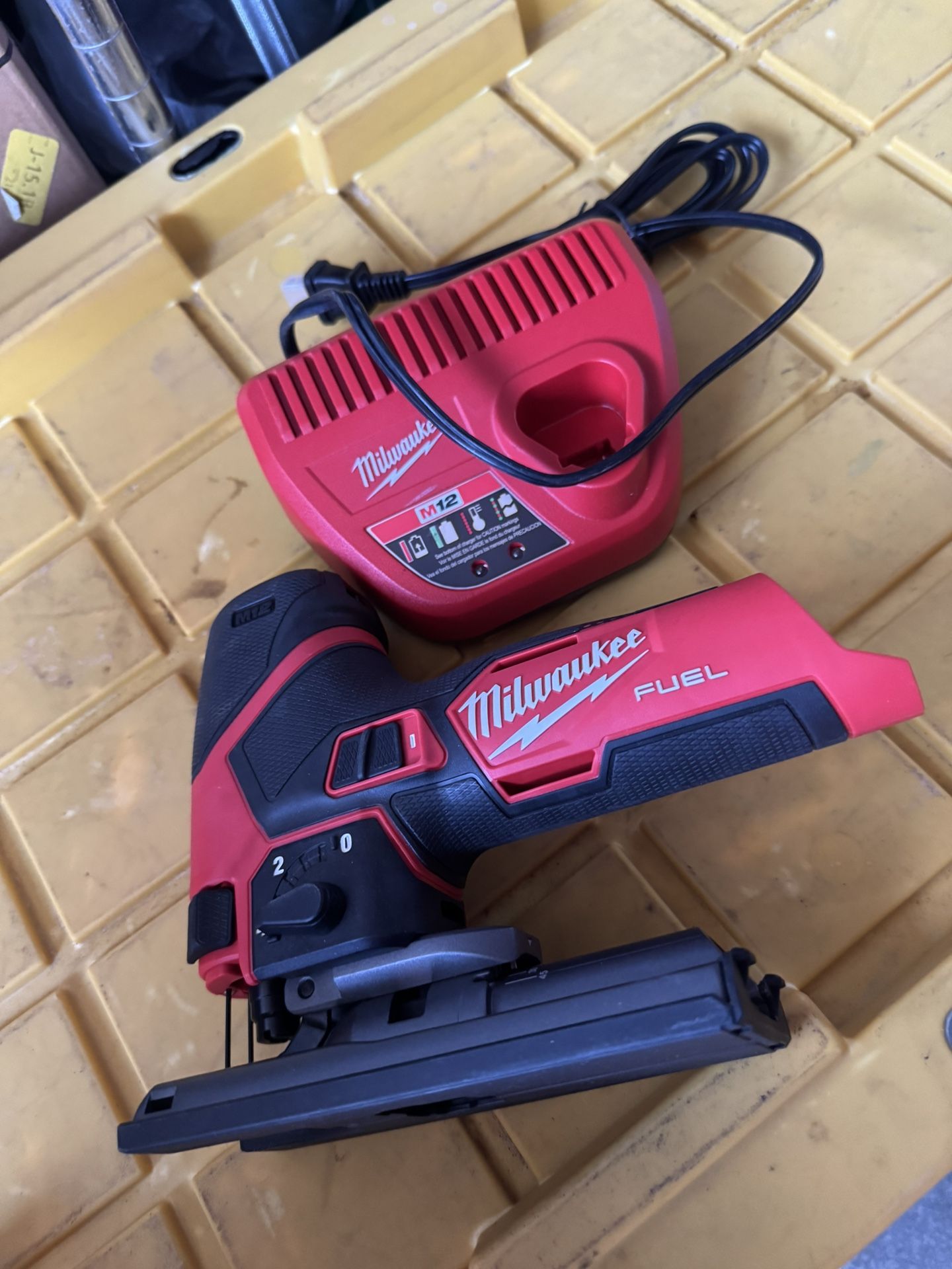 M12 Jigsaw With Charger Only