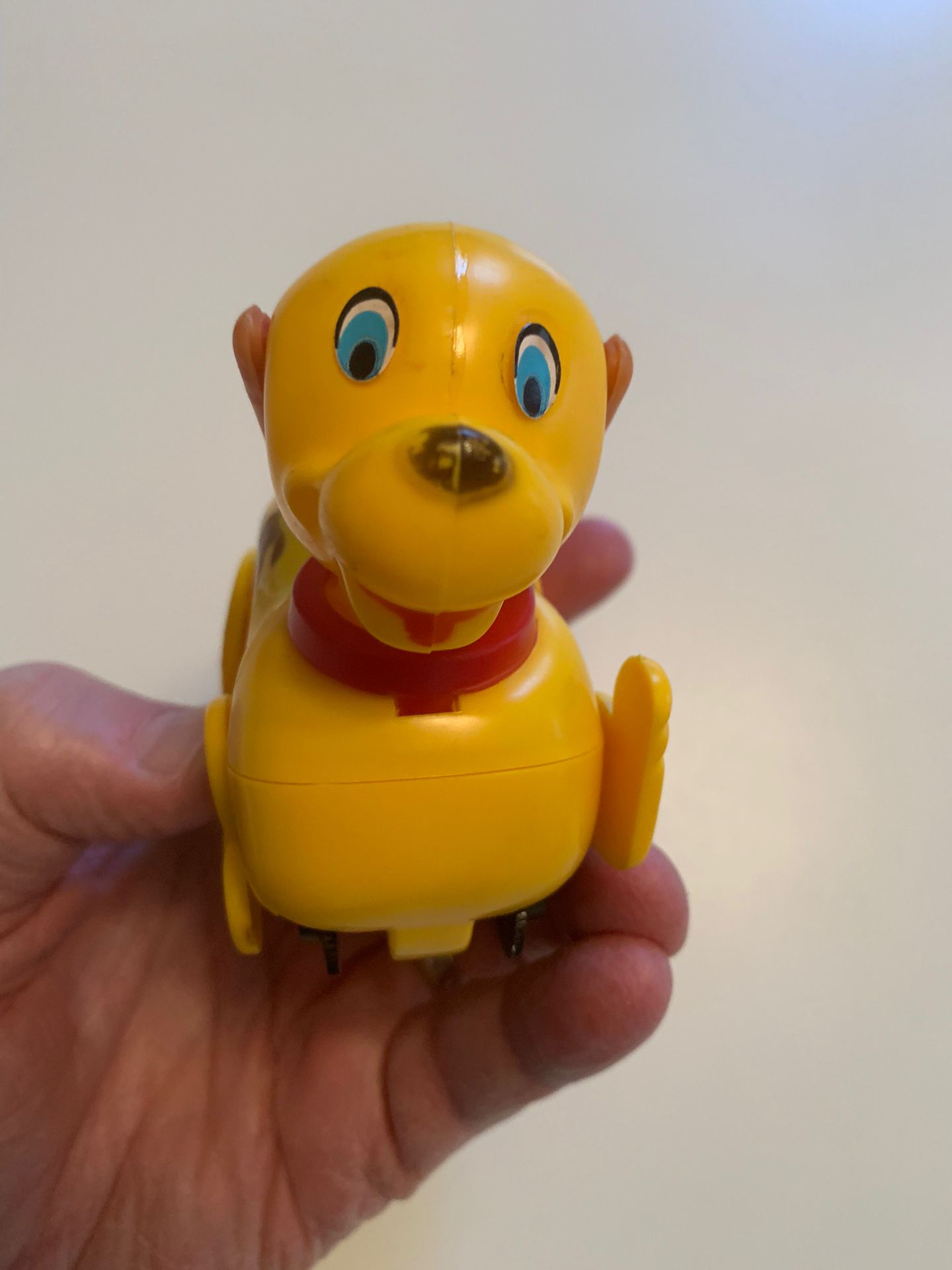 TOY PLASTIC MOTORIZED DOG (5”) made in USA by Durham Industries