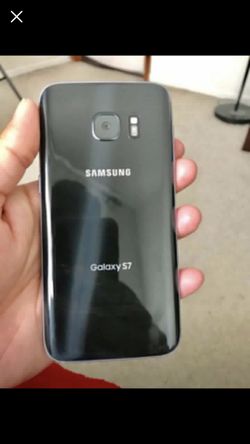 Samsung Galaxy S7 Unlocked 32GB Use Any Carrier