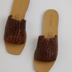 ST. AGNI Sandals 
