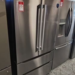 New Midea 22.5 Cu. Ft. Counter-Depth 4-Door French Door Refrigerator