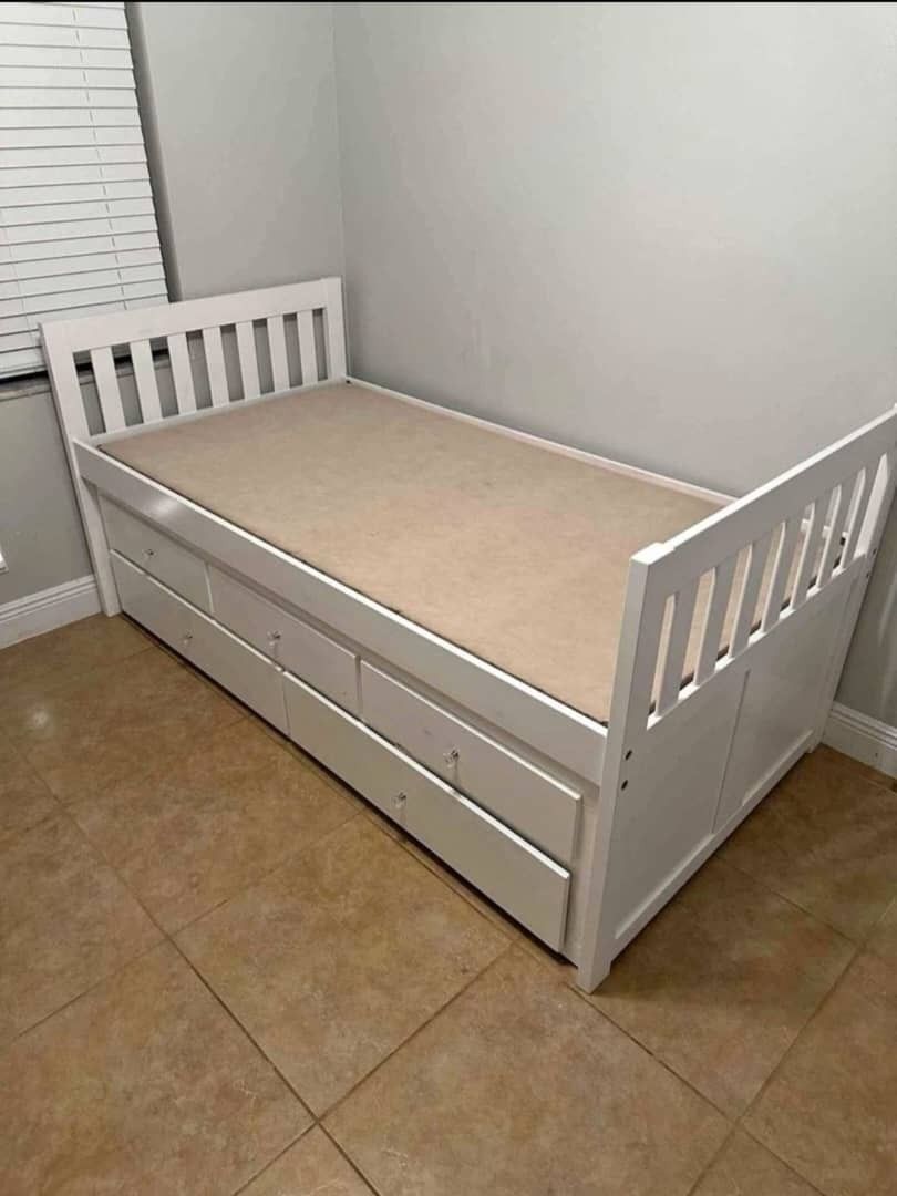 CAMA FULL CON TUMDRE