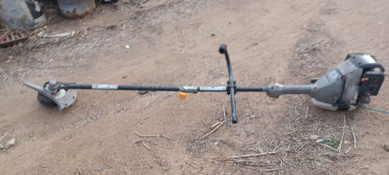 Royal 4 Cycle Weed Eater