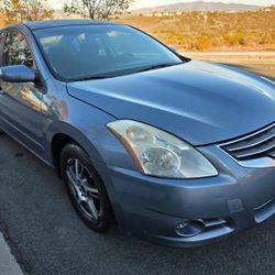 2010 Nissan Altima 2.5 S 
