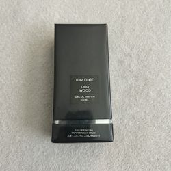 Tom Ford Oud Wood Eau De Perfum 
