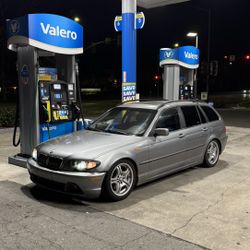 2004 BMW 325