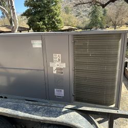 Commercial 3 Ph 5 Ton Carrier 2018 