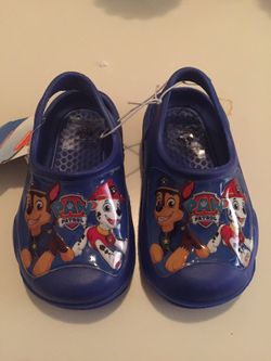 New!!! Toddler shoes size 7/8