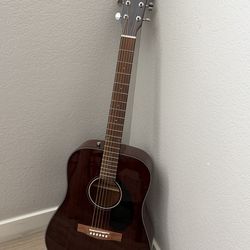 Used Fender CD-605 ALL MAH Mahogany Acoustic Guitar  mahogany neck and rosewood fingerboard with 20 frets, this guitar is in excellent condition  and 