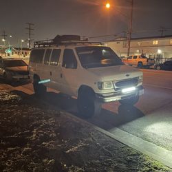 1998 Ford Econoline Wagon