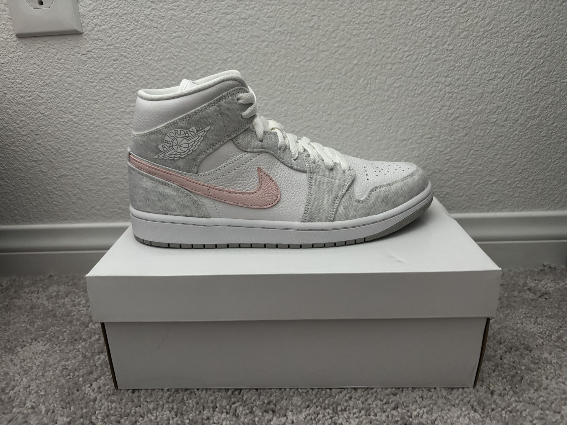 Jordan 1 Mid Lt Iron Ore