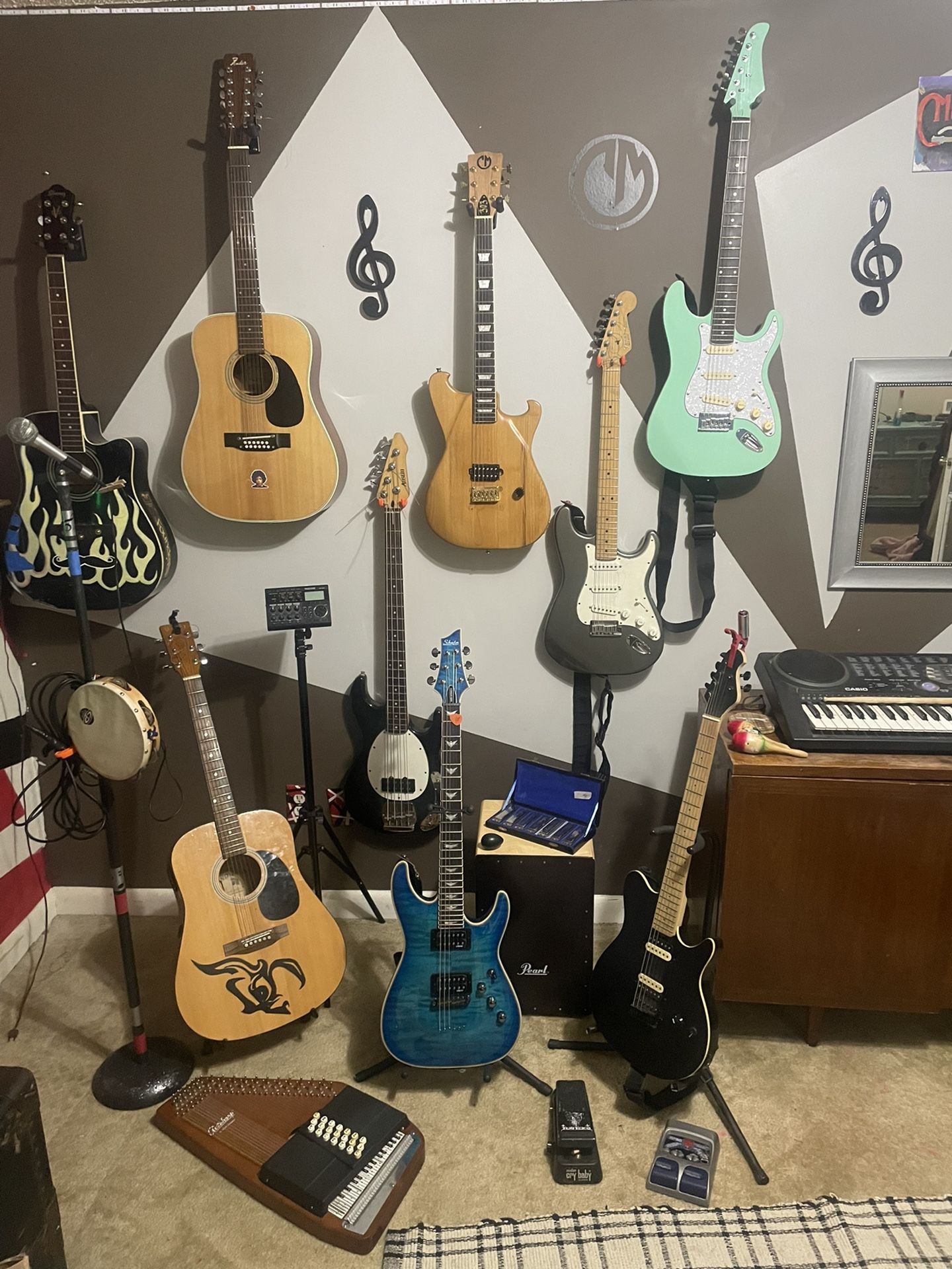 Buy, Sell, and Trade Guitars