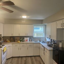 Kitchen Cabinets $2000