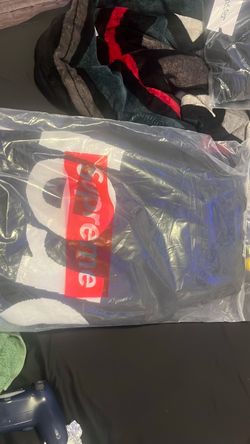 Supreme hoodiesize M