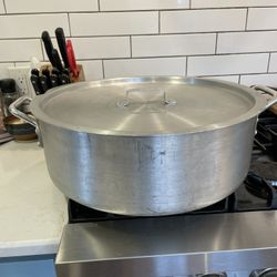 25 Qt Rondeau Pan