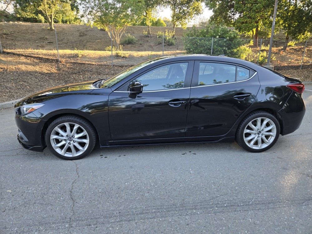 2015 Mazda Mazda3