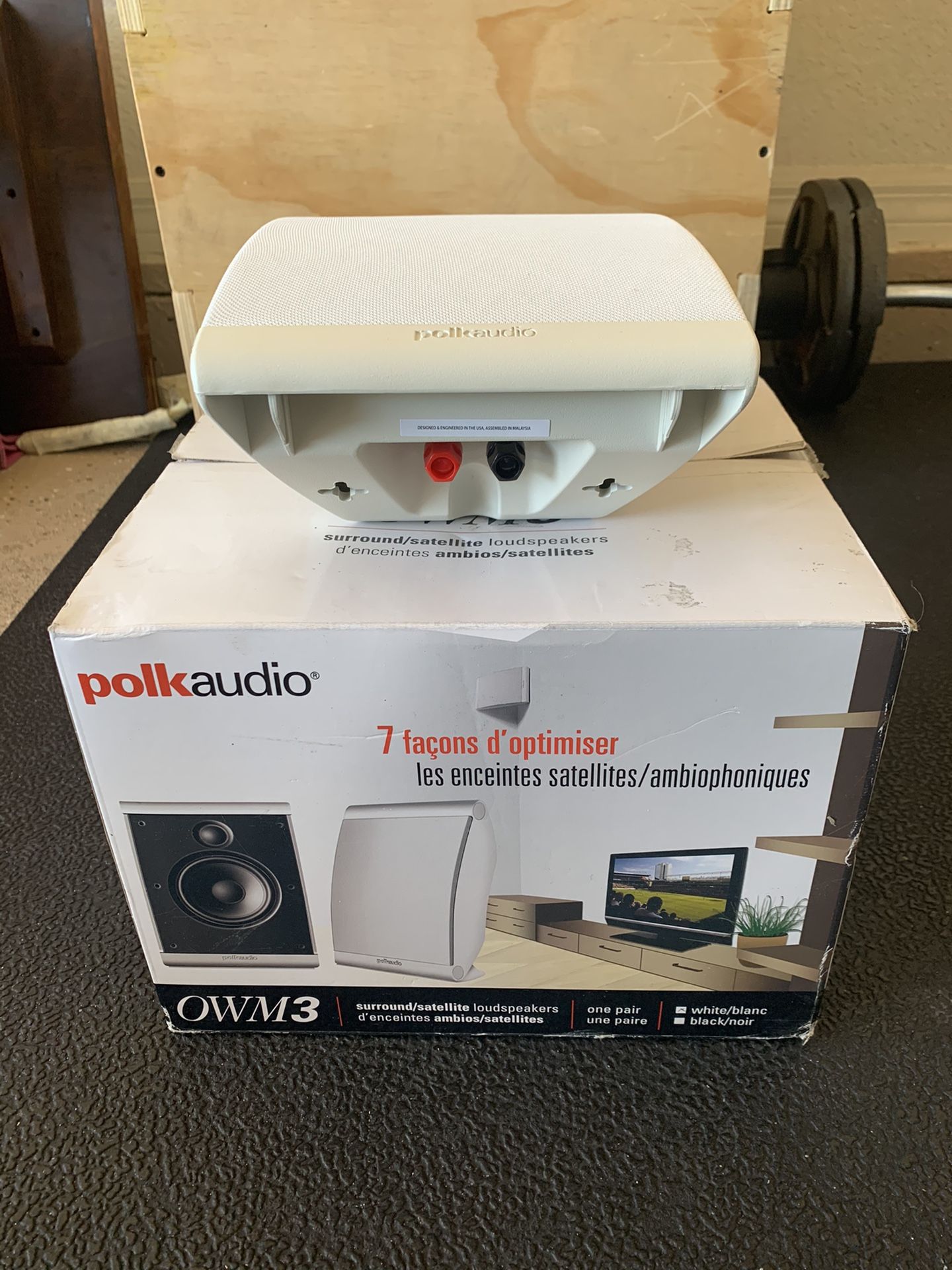 Polk audio OWM3 white bookshelf speakers brand new
